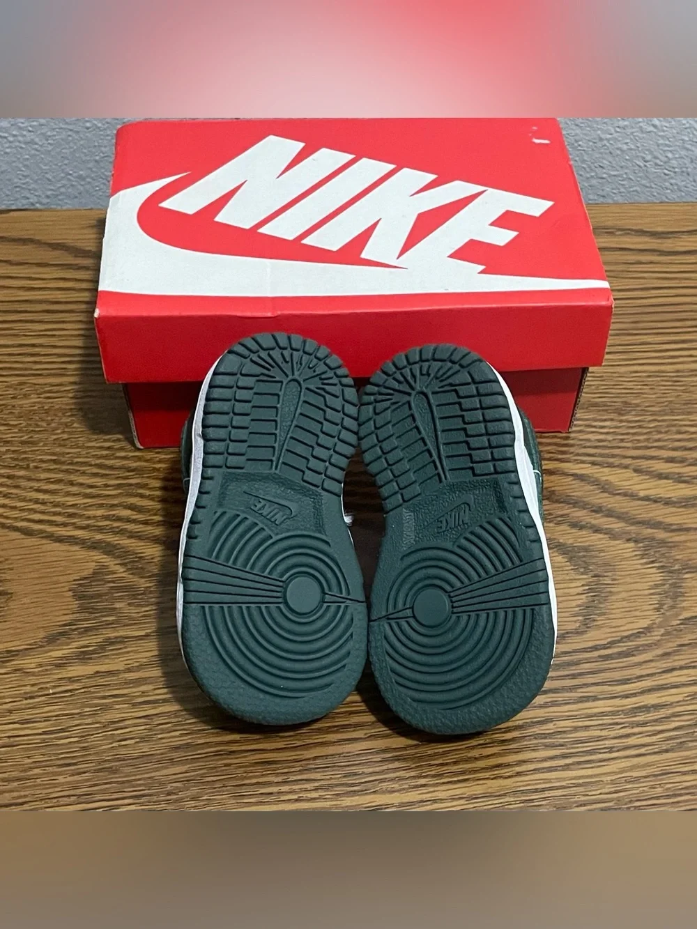 Nike Sneakers